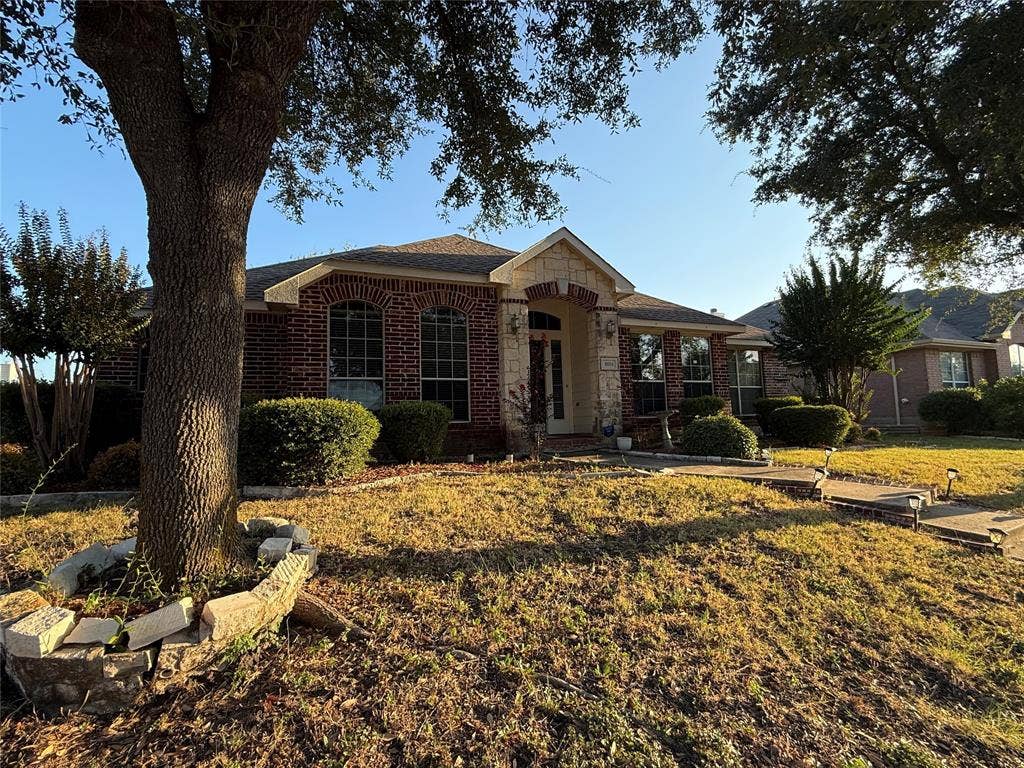 8014 Wilmington Drive, Rowlett, TX 75089 8014 Wilmington Drive, Rowlett, TX 75089