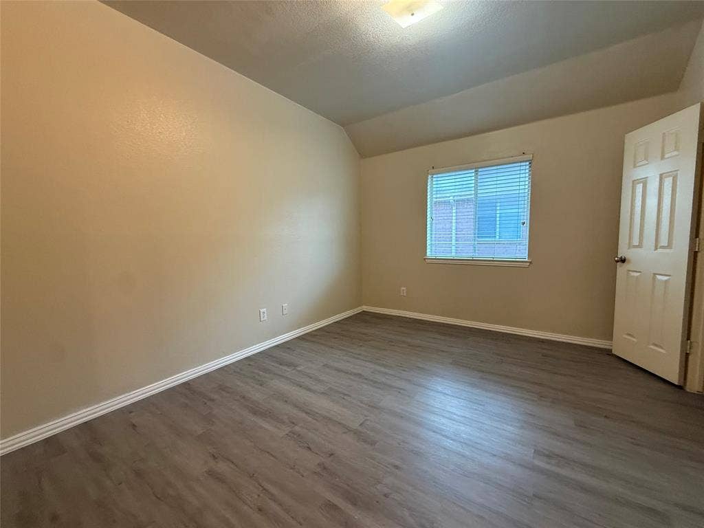 8014 Wilmington Drive, Rowlett, TX 75089 8014 Wilmington Drive, Rowlett, TX 75089