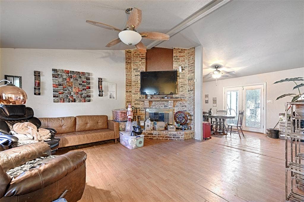 7920 Iola Drive, Plano, TX 75025 7920 Iola Drive, Plano, TX 75025