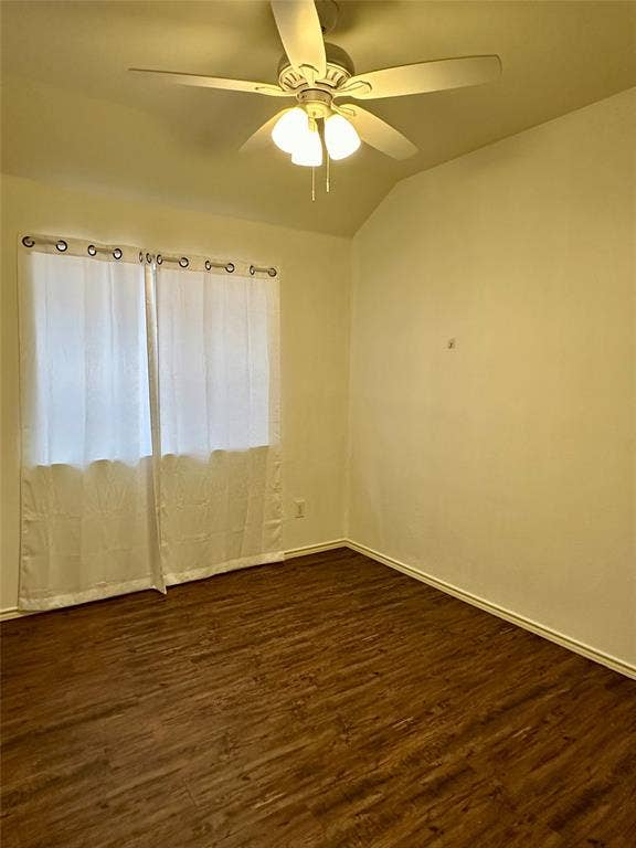 3204 Plumstead Drive, Dallas, TX 75228