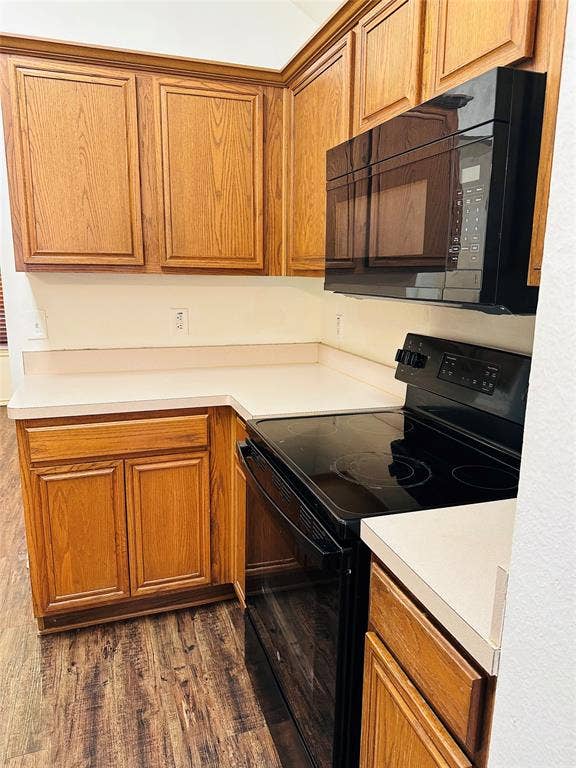 3204 Plumstead Drive, Dallas, TX 75228