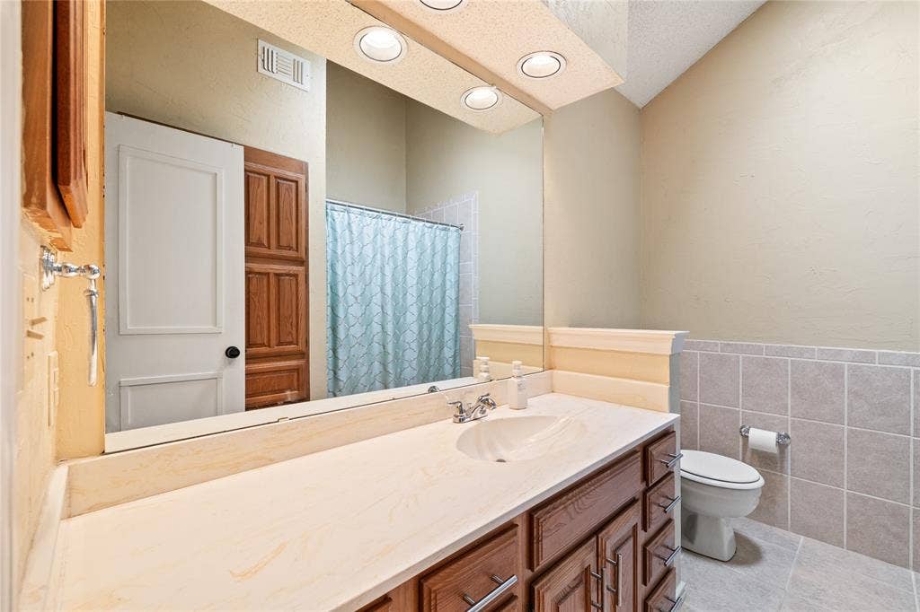 853 Via Madonna, Mesquite, TX 75150
