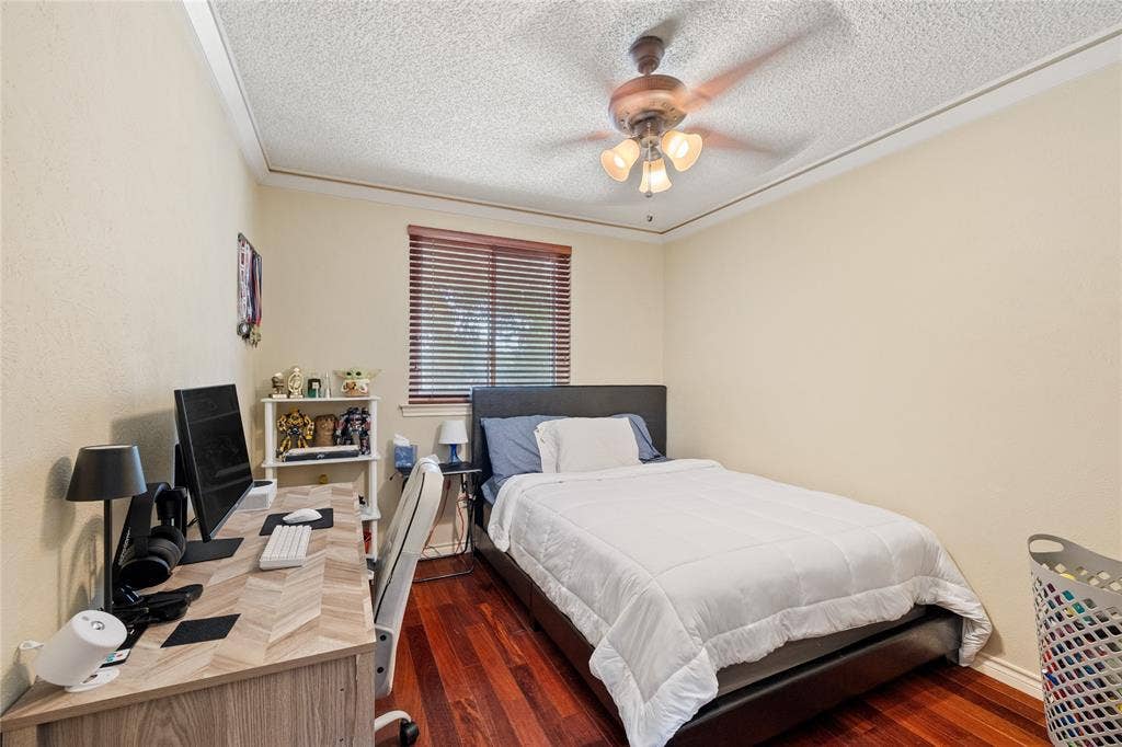 853 Via Madonna, Mesquite, TX 75150