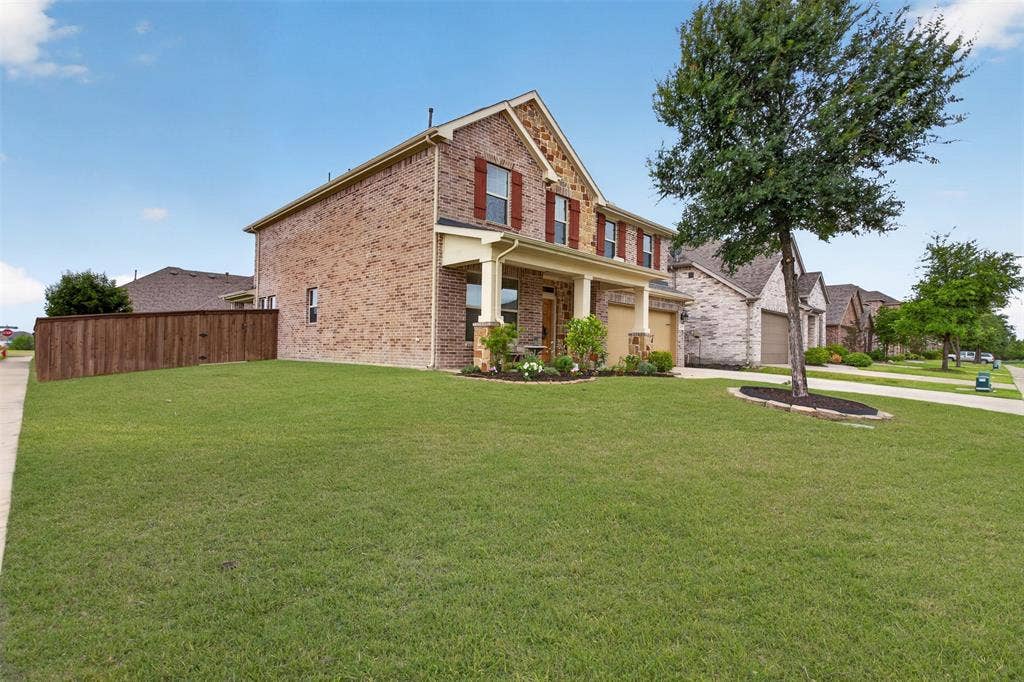 1637 Pike Drive, Forney, TX 75126 1637 Pike Drive, Forney, TX 75126