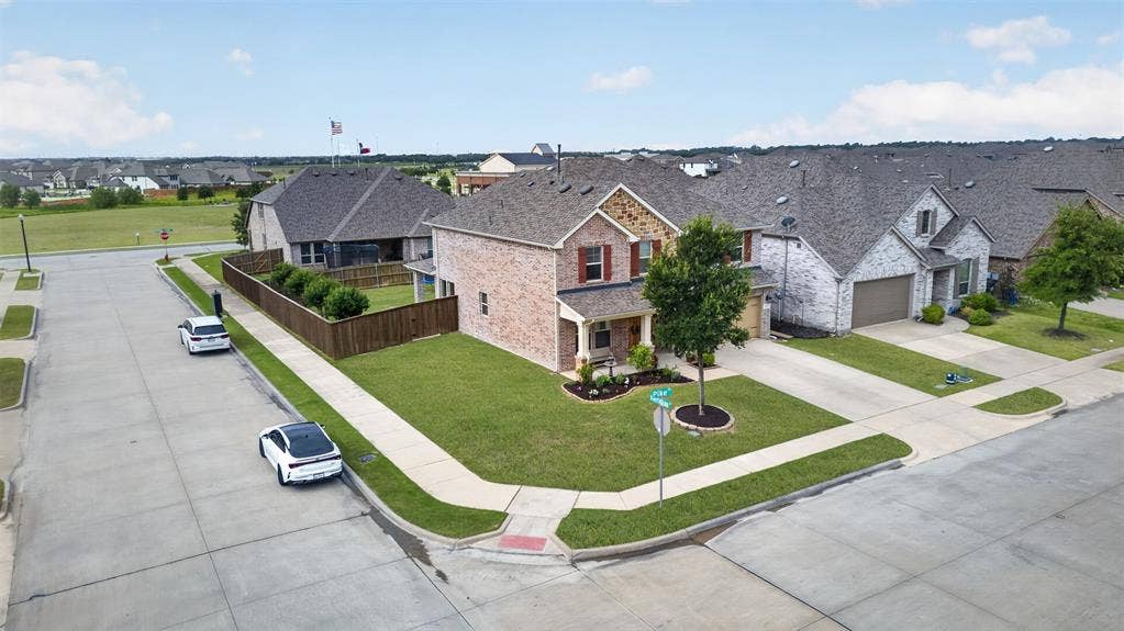 1637 Pike Drive, Forney, TX 75126 1637 Pike Drive, Forney, TX 75126