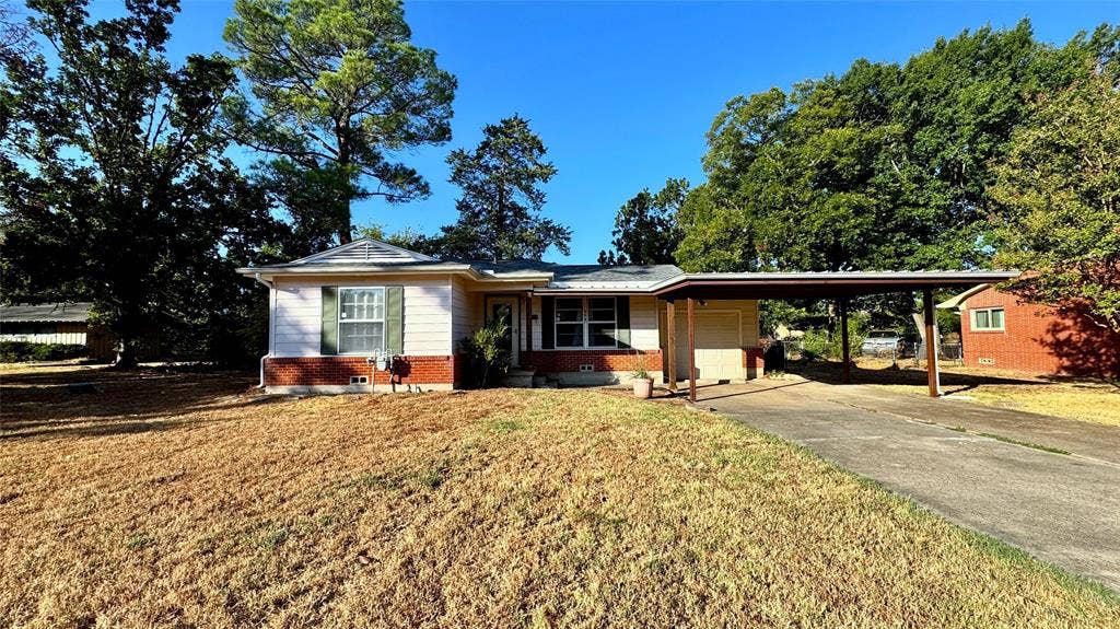 205 Davidson Drive, Terrell, TX 75160 205 Davidson Drive, Terrell, TX 75160