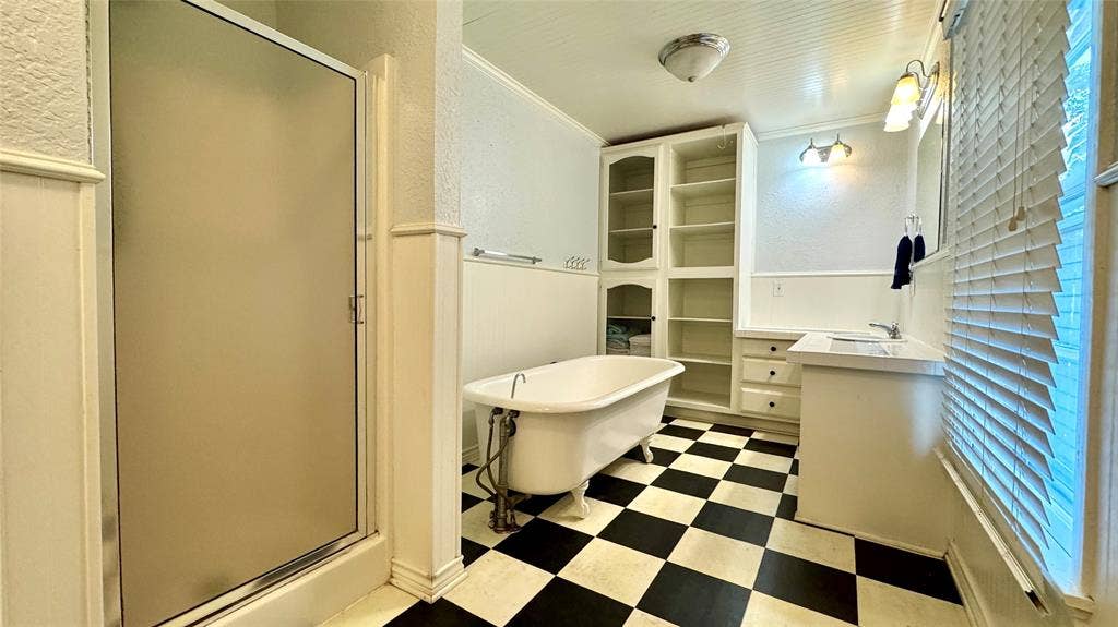 205 Davidson Drive, Terrell, TX 75160 205 Davidson Drive, Terrell, TX 75160