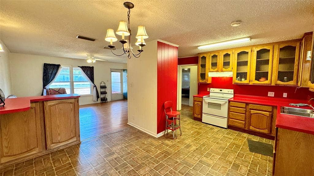 205 Davidson Drive, Terrell, TX 75160 205 Davidson Drive, Terrell, TX 75160