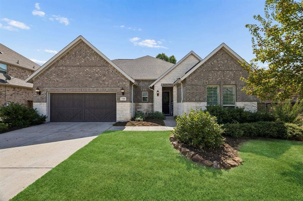 7320 River Park Drive, McKinney, TX 75071 7320 River Park Drive, McKinney, TX 75071