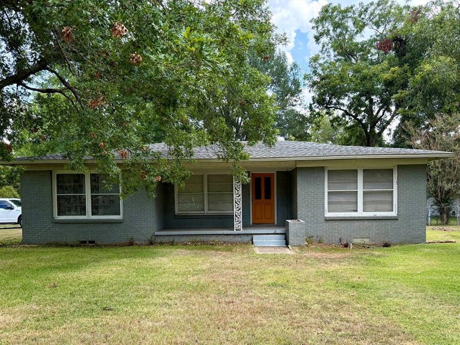 Property photo for 1600 Irwin Lane, Sulphur Springs, TX
