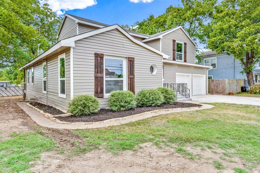 Property photo for 2305 Stanford Street, Greenville, TX