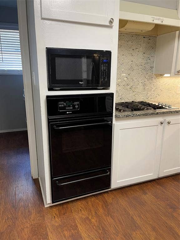1105 S Palestine Street, Athens, TX 75751 1105 S Palestine Street, Athens, TX 75751