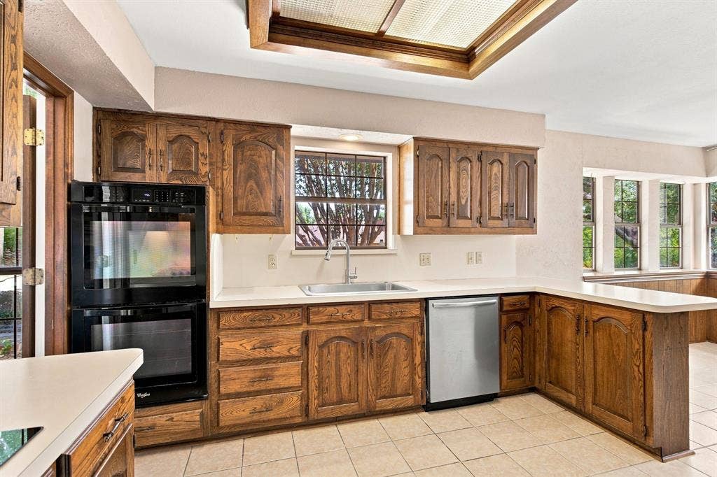 3205 Wrangler Road, Plano, TX 75074 3205 Wrangler Road, Plano, TX 75074