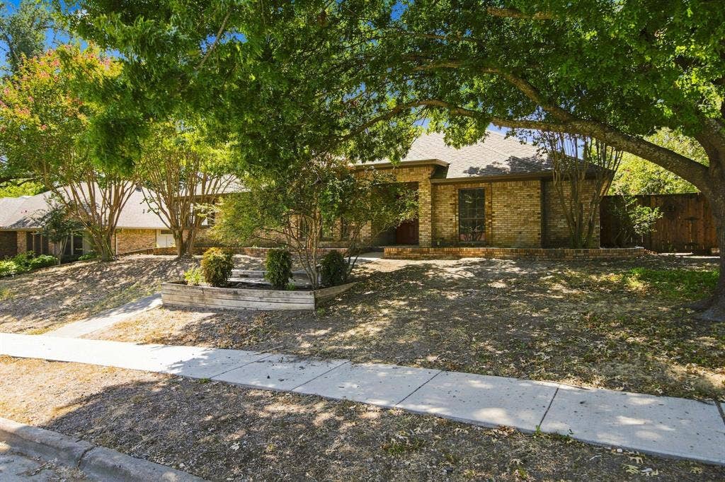 3205 Wrangler Road, Plano, TX 75074 3205 Wrangler Road, Plano, TX 75074