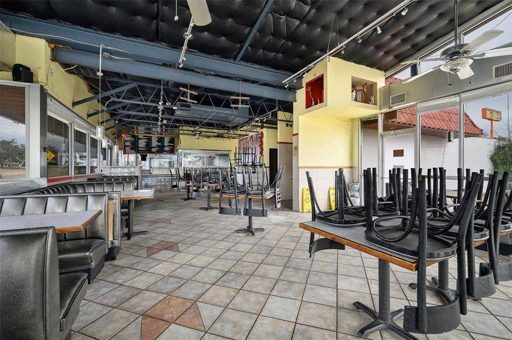 6318 Broadway Boulevard, Garland, TX 75043 6318 Broadway Boulevard, Garland, TX 75043