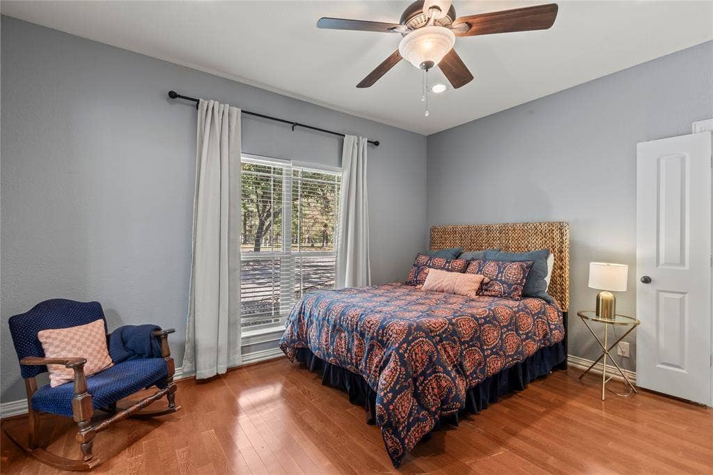 2nd primary bedroom