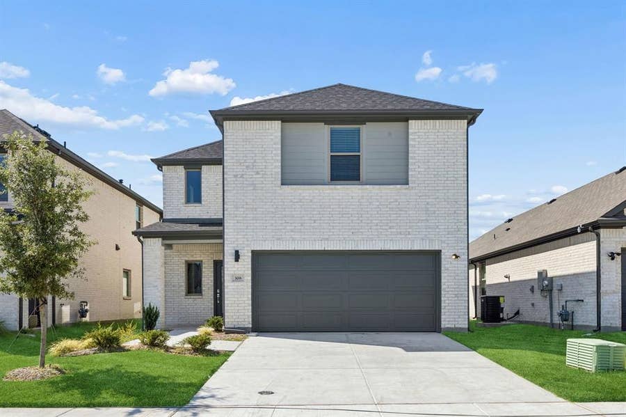 Property photo for 1105 Bermuda Drive, Lavon, TX