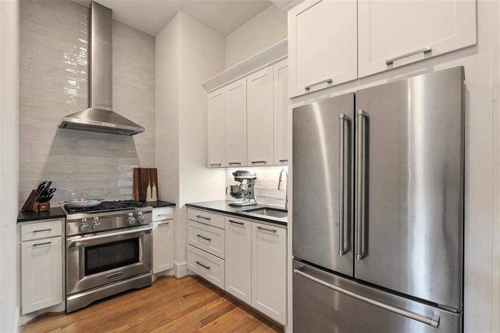11011 Jamestown Road, Dallas, TX 75230 11011 Jamestown Road, Dallas, TX 75230