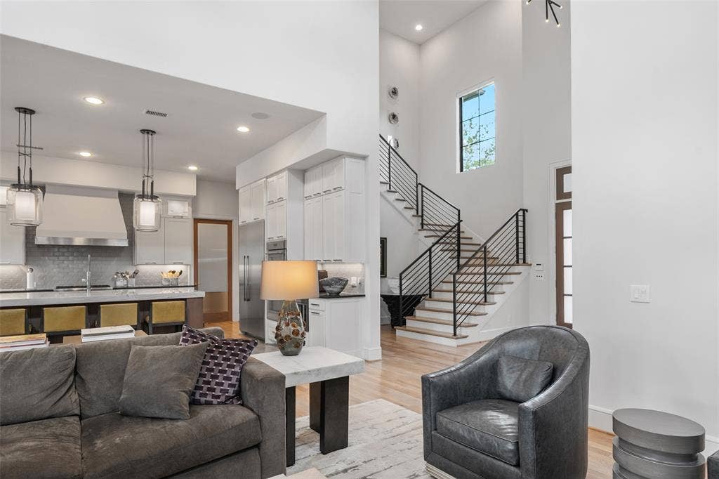 11011 Jamestown Road, Dallas, TX 75230 11011 Jamestown Road, Dallas, TX 75230