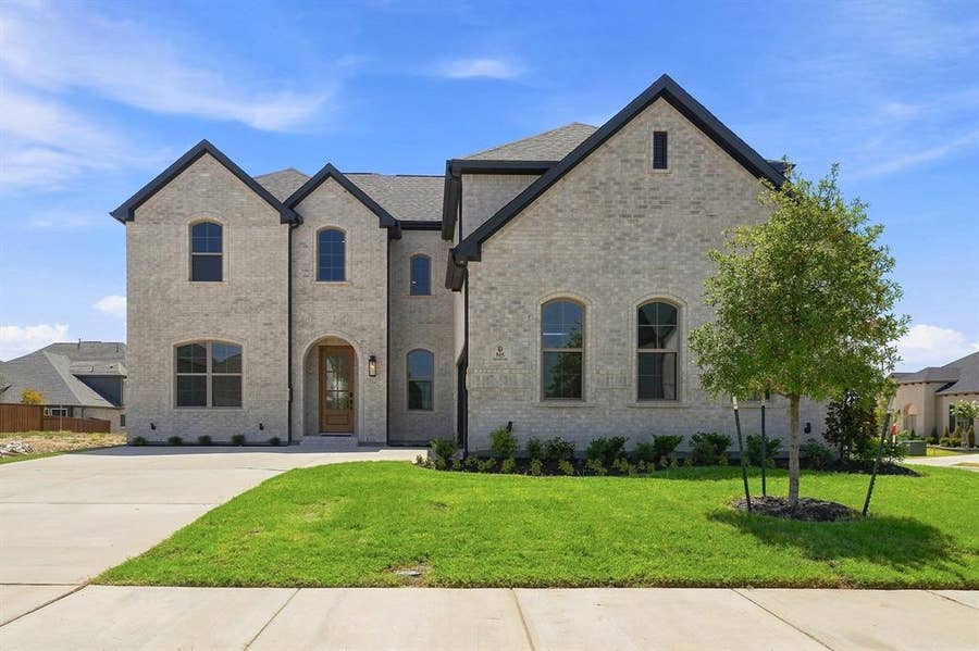 Property photo for 505 Limerick Lane, Celina, TX