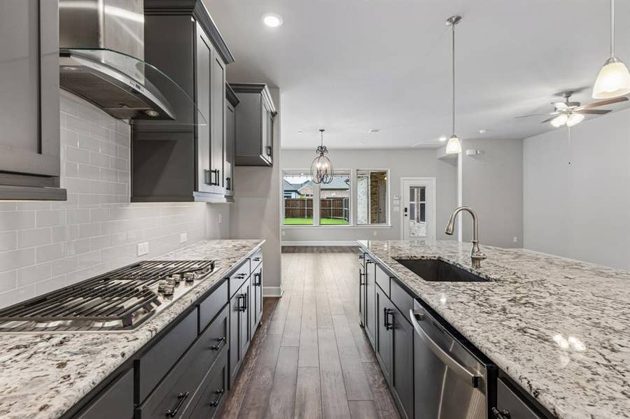 Property photo for 4717 Beaver Creek Drive, Arlington, TX