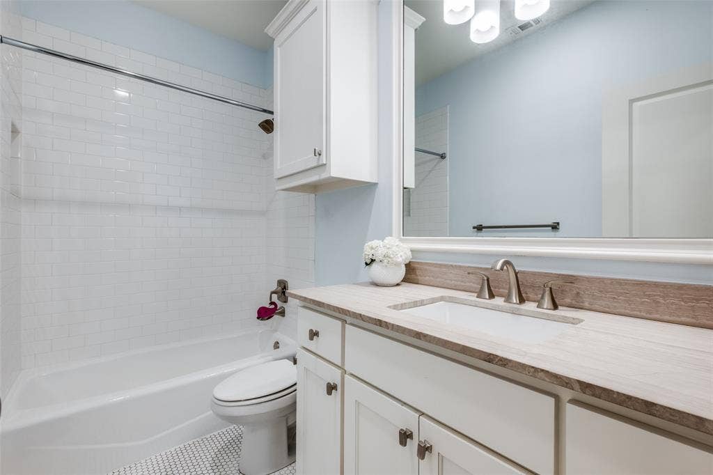 5335 Emerson Avenue, Dallas, TX 75209 5335 Emerson Avenue, Dallas, TX 75209