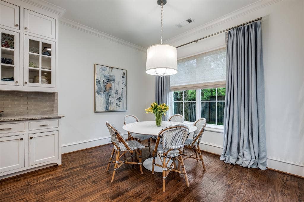 5335 Emerson Avenue, Dallas, TX 75209 5335 Emerson Avenue, Dallas, TX 75209