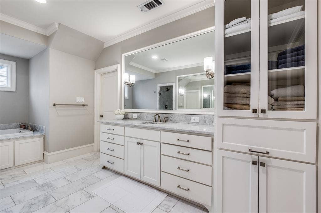 5335 Emerson Avenue, Dallas, TX 75209 5335 Emerson Avenue, Dallas, TX 75209