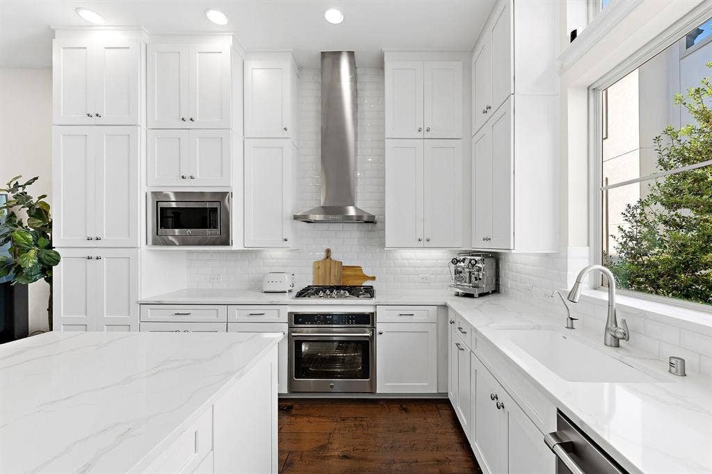 763 Spanish Oaks Place, Dallas, TX 75204 763 Spanish Oaks Place, Dallas, TX 75204