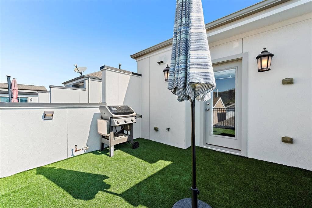 763 Spanish Oaks Place, Dallas, TX 75204 763 Spanish Oaks Place, Dallas, TX 75204