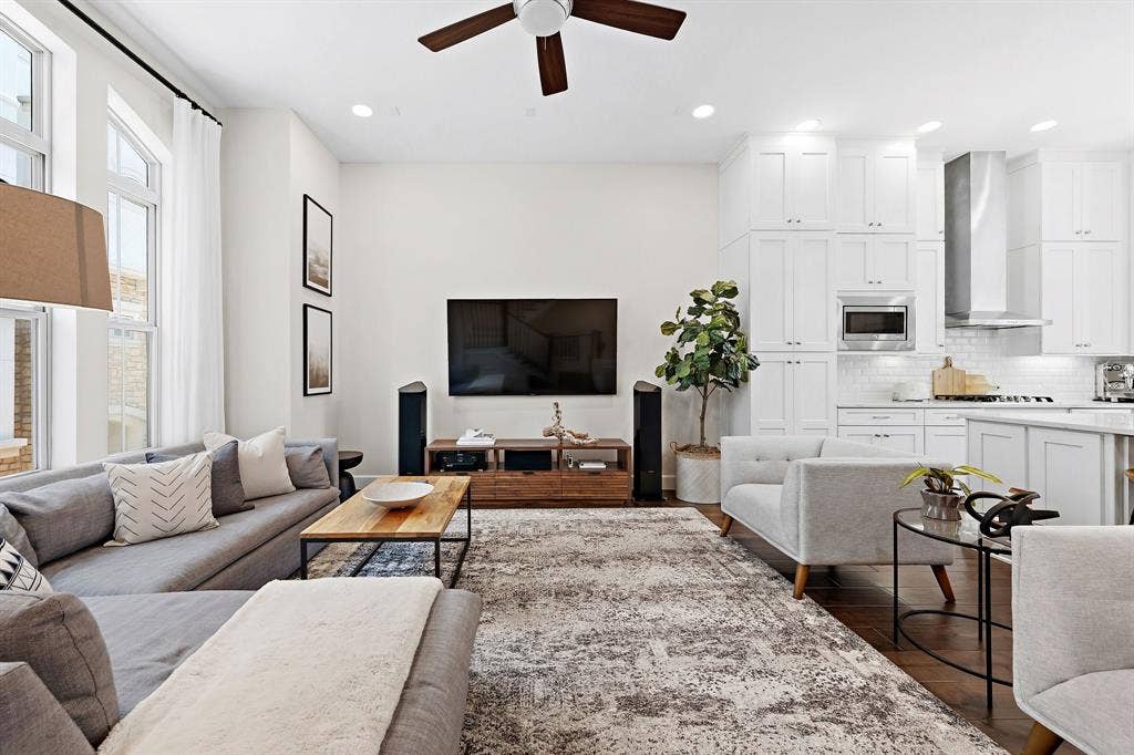 763 Spanish Oaks Place, Dallas, TX 75204 763 Spanish Oaks Place, Dallas, TX 75204