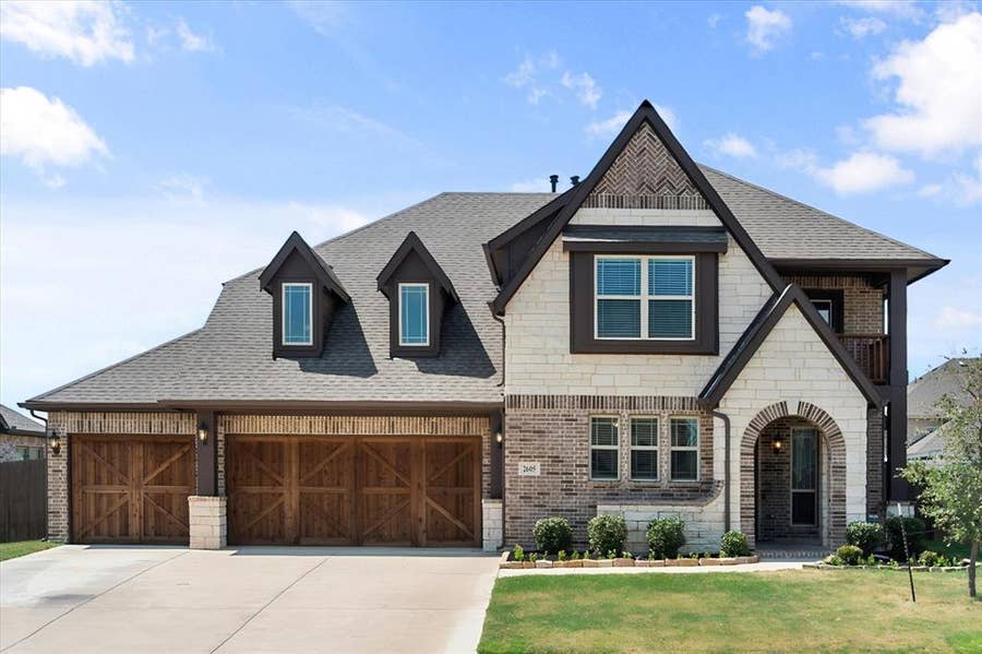 Property photo for 2605 Dylan Lane, Mansfield, TX