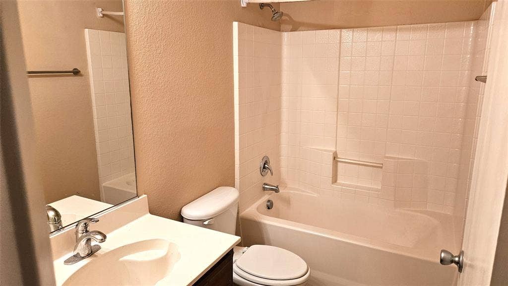 2108 Ingrid Lane, Fort Worth, TX 76131 2108 Ingrid Lane, Fort Worth, TX 76131