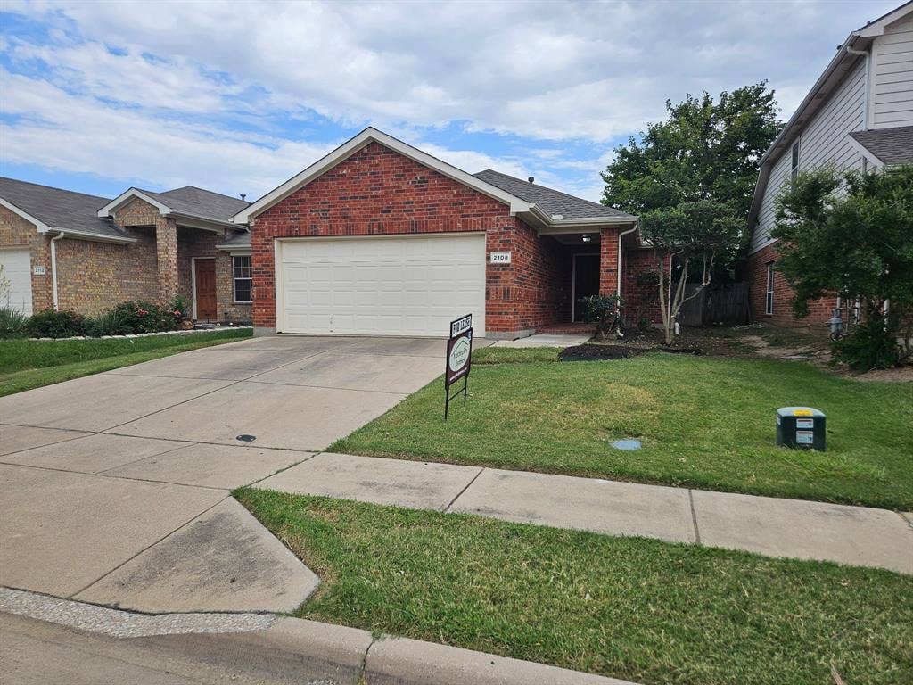 2108 Ingrid Lane, Fort Worth, TX 76131 2108 Ingrid Lane, Fort Worth, TX 76131