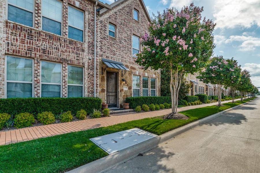 Property photo for 5727 Headquarters Drive, Plano, TX
