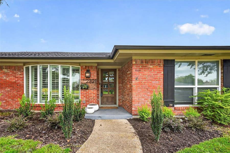 Property photo for 2321 Merrimac Drive, Plano, TX
