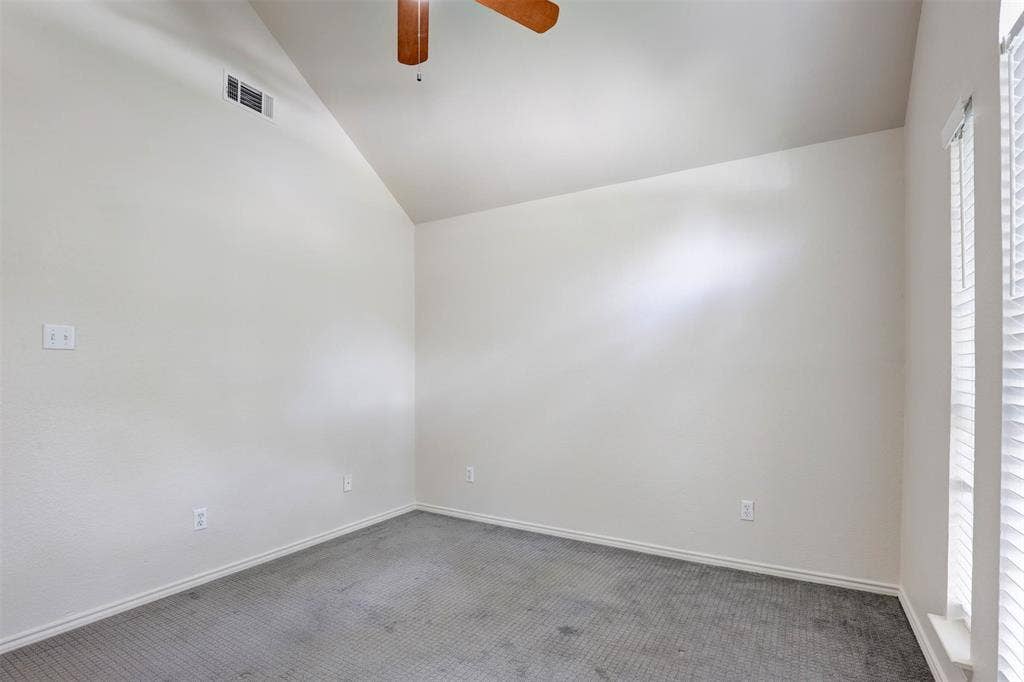 7104 Cook Circle, North Richland Hills, TX 76182