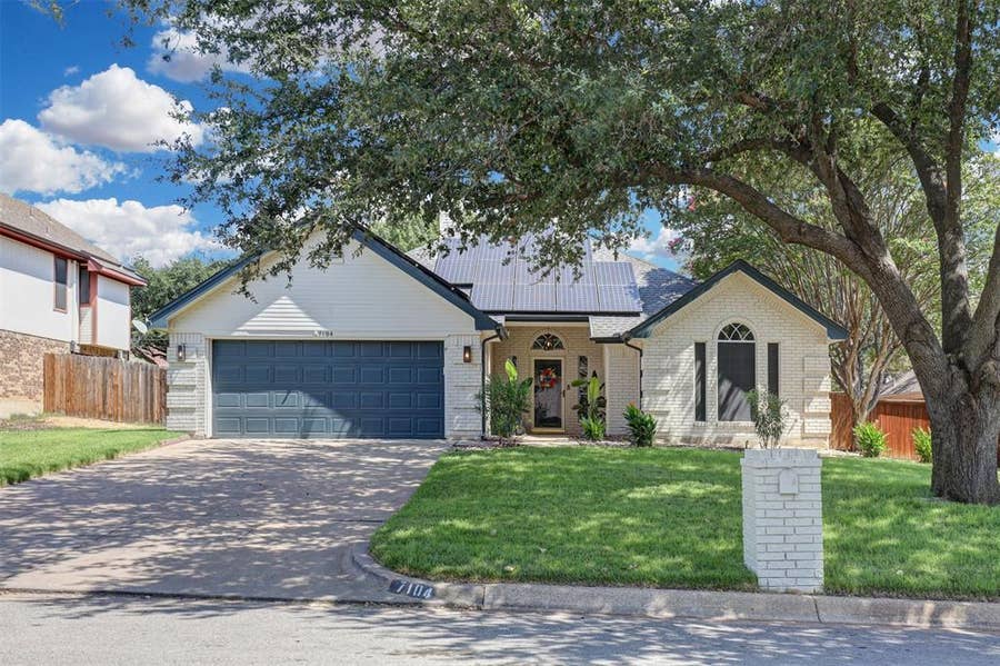 Property photo for 7104 Cook Circle, North Richland Hills, TX