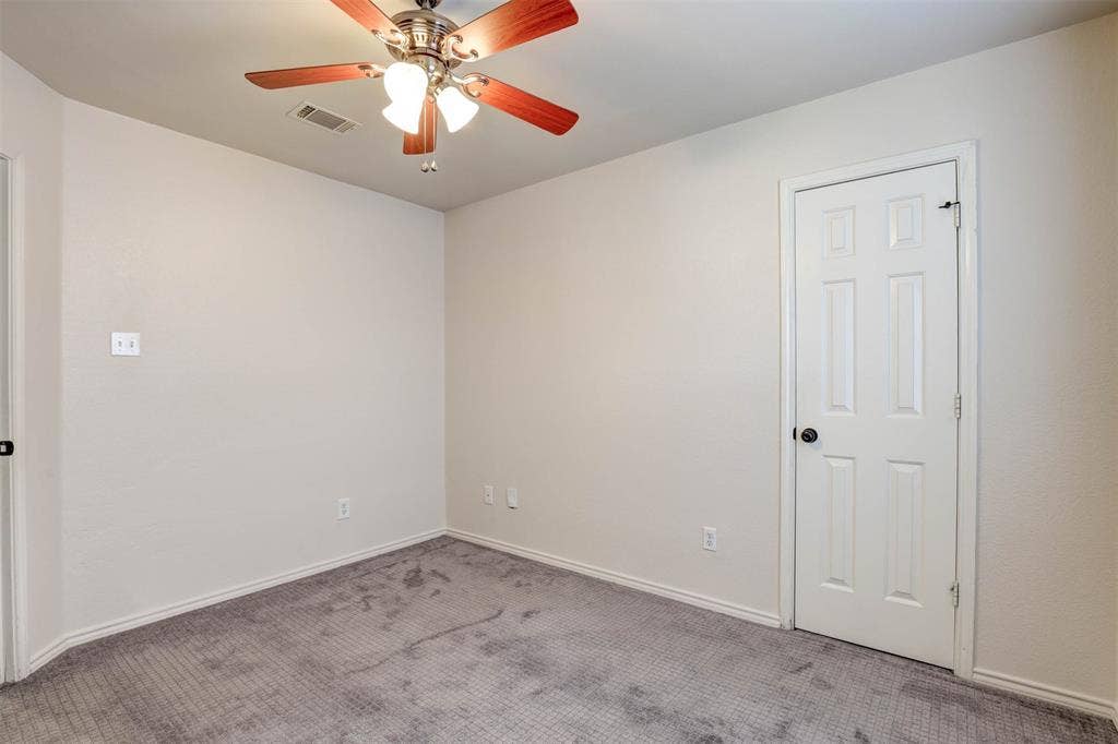 7104 Cook Circle, North Richland Hills, TX 76182