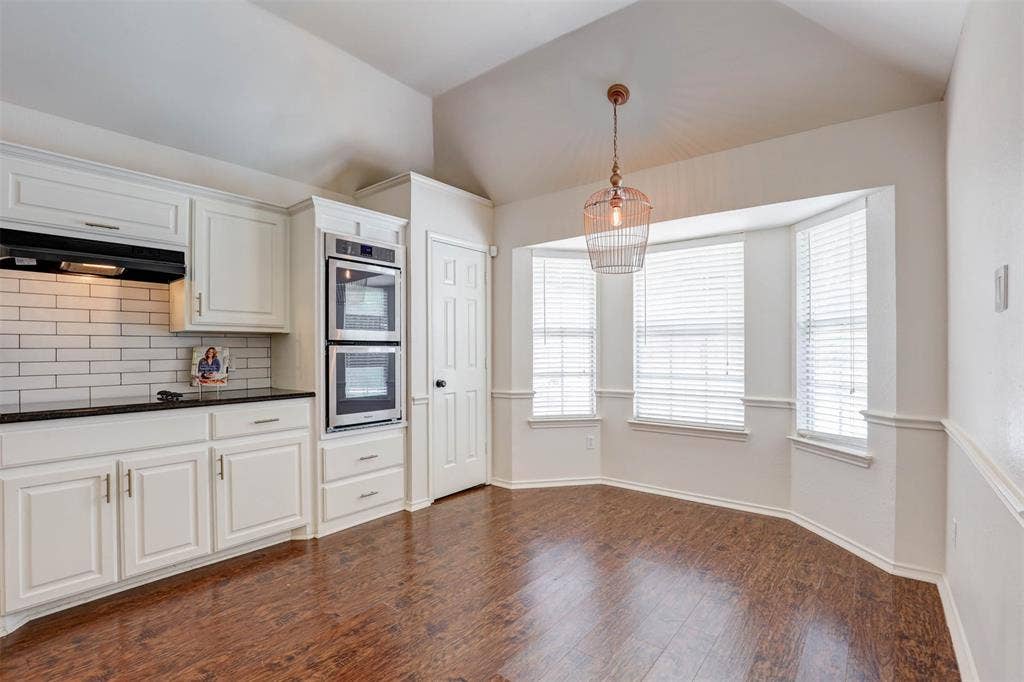 7104 Cook Circle, North Richland Hills, TX 76182