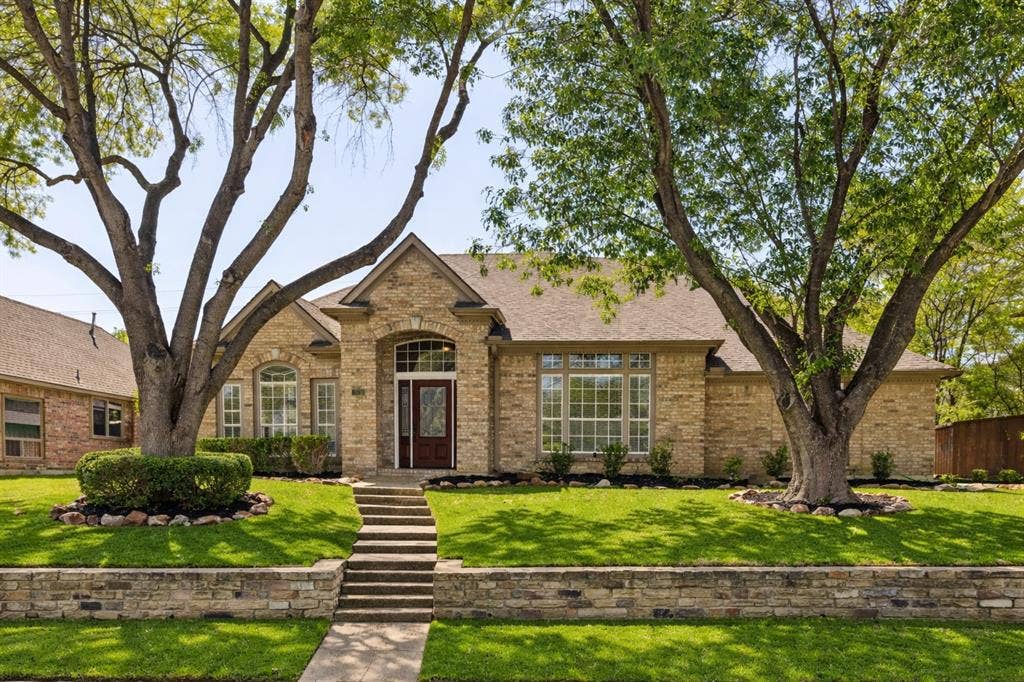 821 Shorewood Drive, Coppell, TX 75019 821 Shorewood Drive, Coppell, TX 75019
