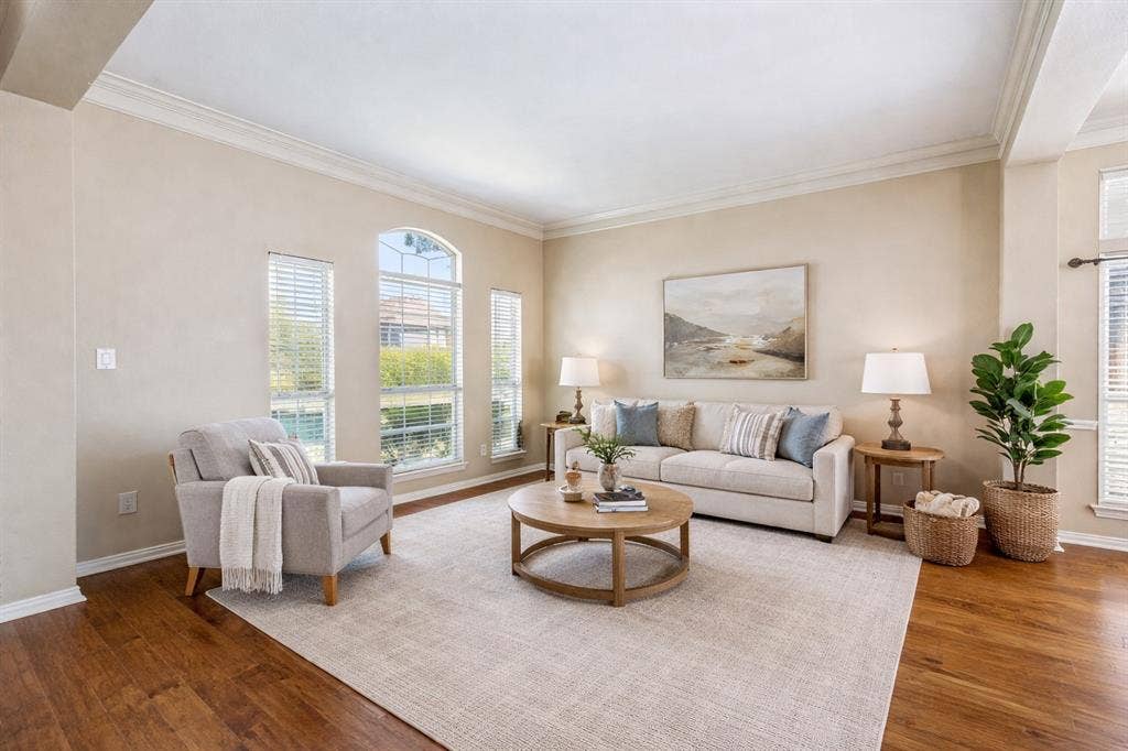 821 Shorewood Drive, Coppell, TX 75019 821 Shorewood Drive, Coppell, TX 75019