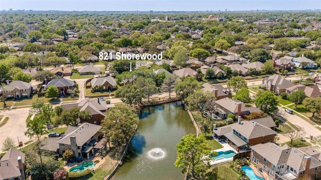 821 Shorewood Drive, Coppell, TX 75019 821 Shorewood Drive, Coppell, TX 75019