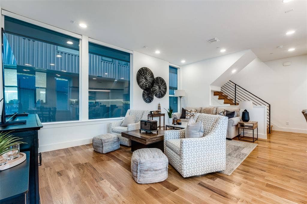 1932 Cuyler Court, Dallas, TX 75204 1932 Cuyler Court, Dallas, TX 75204