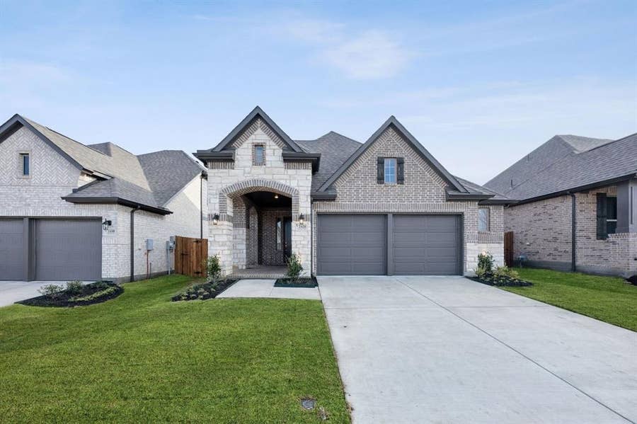 Property photo for 3945 Avendale Drive, Crandall, TX