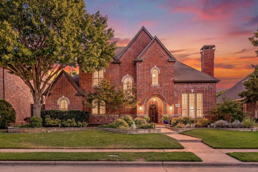 Property photo for 5748 Clarendon Drive, Plano, TX