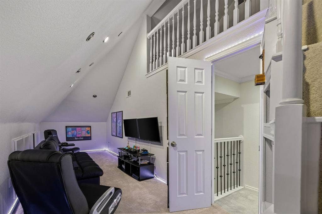 5748 Clarendon Drive, Plano, TX 75093 3rd floor bonus game room with additional loft