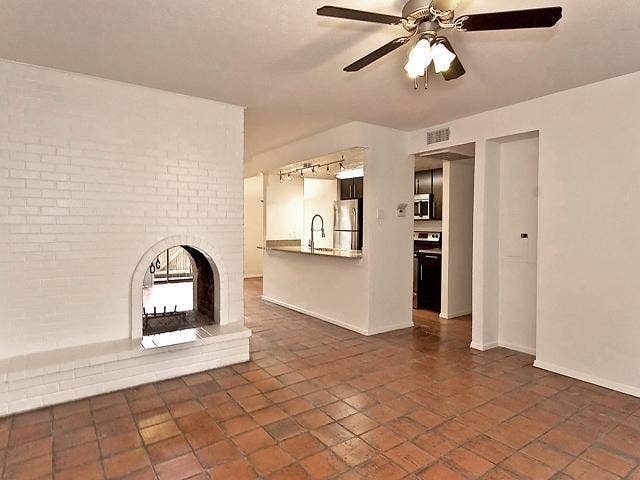 5909 Birchbrook Drive, #206, Dallas, TX 75206 5909 Birchbrook Drive, #206, Dallas, TX 75206