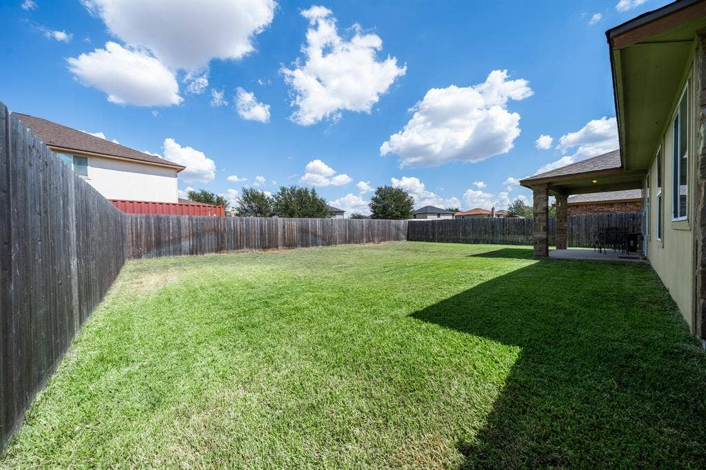 9933 Iron Horse Trail, Waco, TX 76708 9933 Iron Horse Trail, Waco, TX 76708