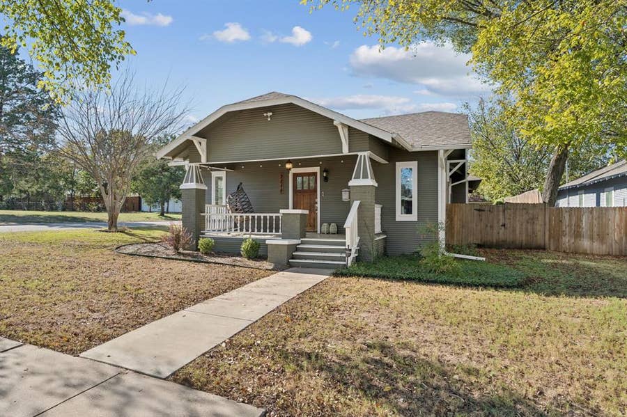 Property photo for 2844 S Adams Street, Fort Worth, TX